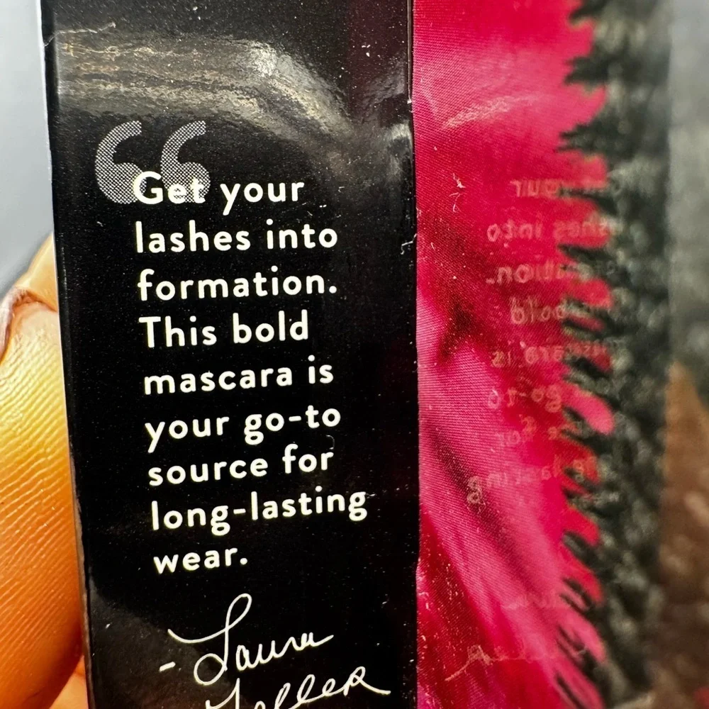 NWT Laura Geller Black Lengthening Mascara